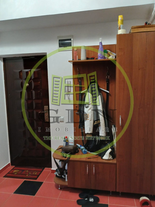 Apartament de vânzare - 2 camere decomandat | 61 mp | Mihai Viteazu 