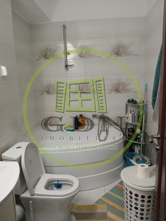 Apartament de vânzare - 2 camere decomandat | 61 mp | Mihai Viteazu 