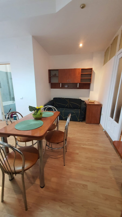 Apartament la casa particulara in Gruia!