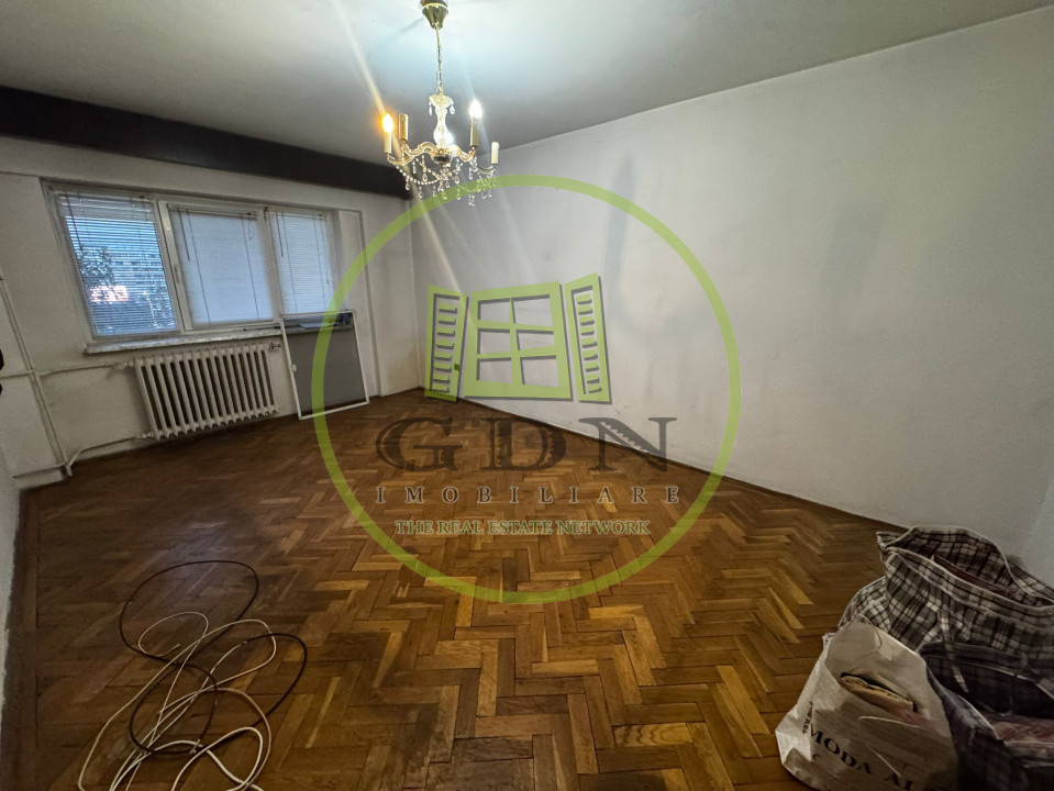 Apartament 3 camere, decomandat, 75,7mp, Centru, zona Muzeul de Arta