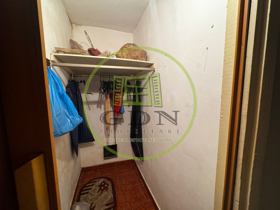 Apartament 3 camere, decomandat, 75,7mp, Centru, zona Muzeul de Arta