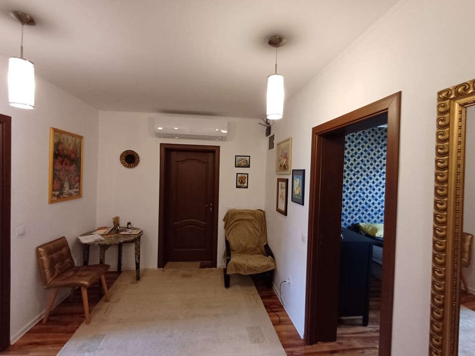 Apartament  7 camere 170 mp, demisol / parter înalt / etaj / mansardă