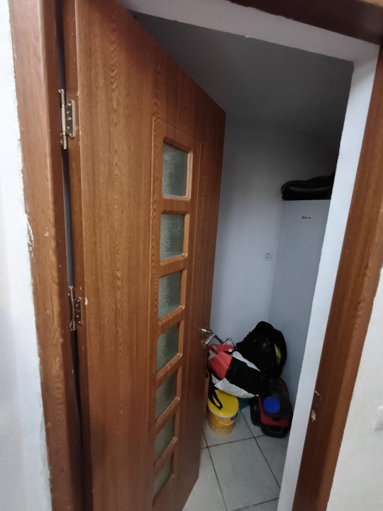 Apartament  7 camere 170 mp, demisol / parter înalt / etaj / mansardă