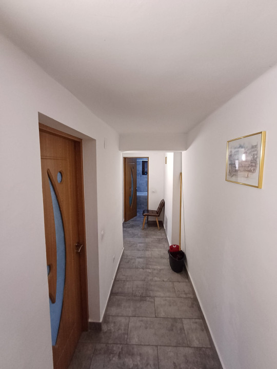 Apartament  7 camere 170 mp, demisol / parter înalt / etaj / mansardă