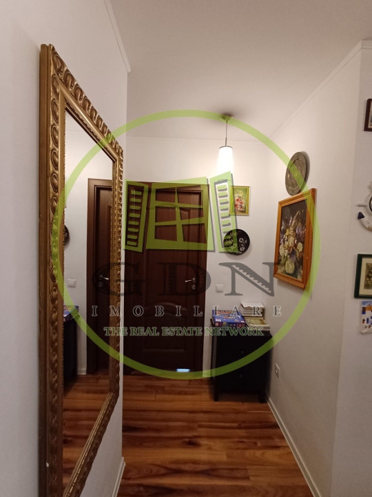 Apartament la casă de vânzare - 7 camere | 170 mp | Strada Lupeni