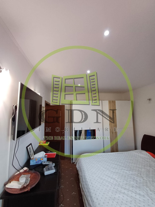 Apartament la casă de vânzare - 7 camere | 170 mp | Strada Lupeni