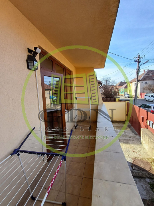 Apartament la casă de vânzare - 7 camere | 170 mp | Strada Lupeni