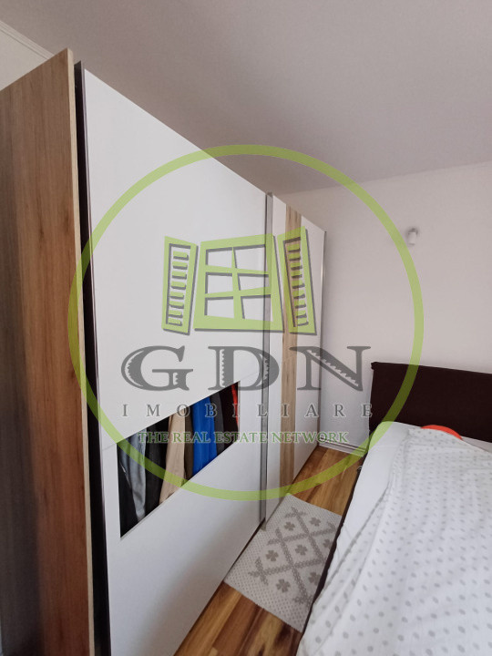 Apartament la casă de vânzare - 7 camere | 170 mp | Strada Lupeni