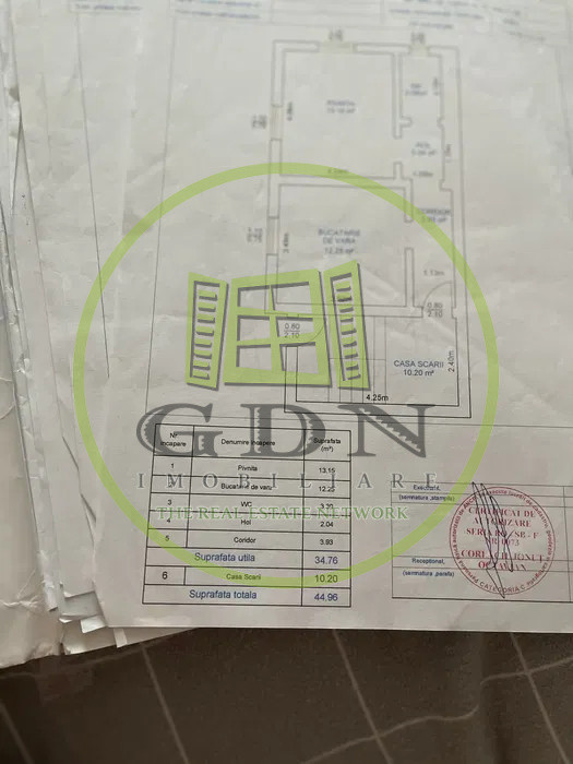 Apartament la casă de vânzare - 7 camere | 170 mp | Strada Lupeni