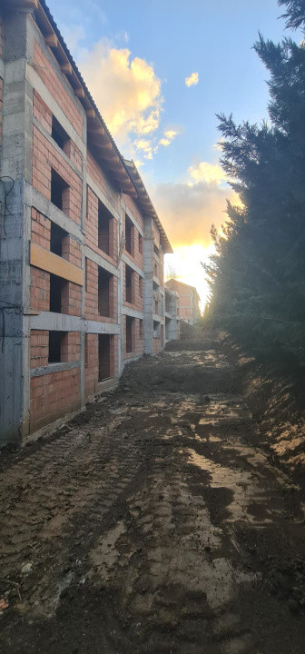 Au ramas doar doua case, casa 3 si casa 5, Cristian