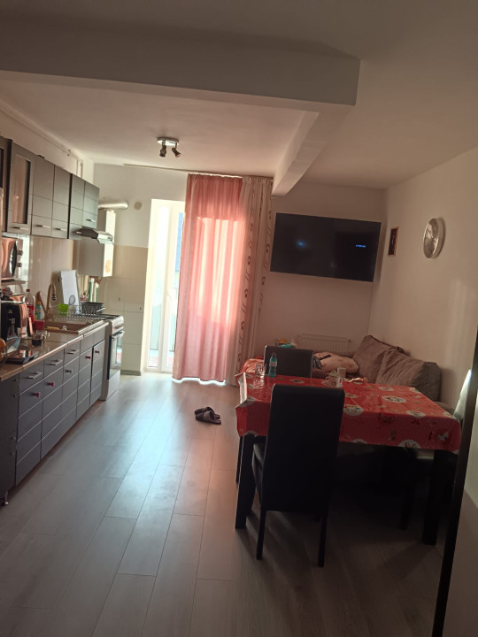 Ocazie! Vânzare apart. cu 2 cam., 40 mp., Florești, 75000 Eur