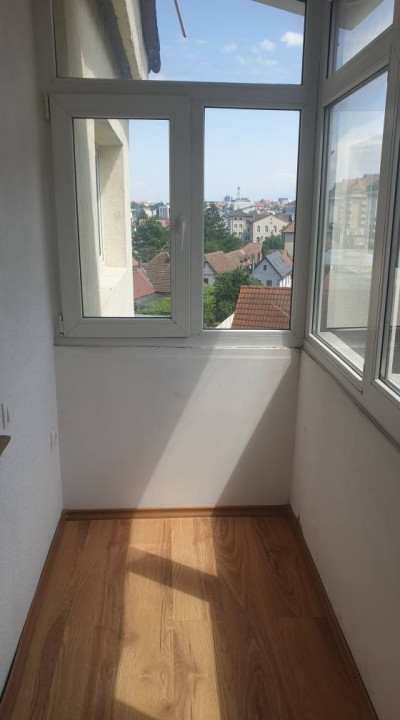 Apartament 2 camere de închiriat-Turnisor 