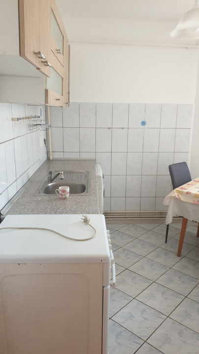 Apartament 2 camere de închiriat-Turnisor 