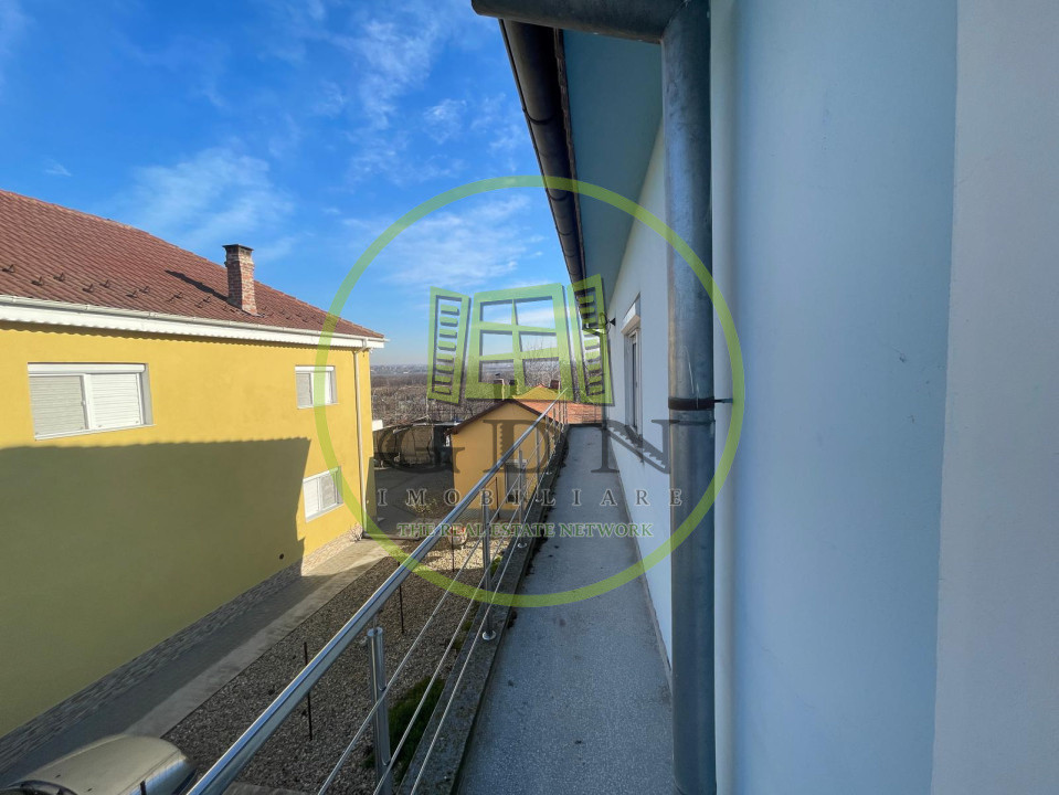 Casă impunătoare D+P+1 cu 709 mp teren și toate utilitățile în Balta Verde