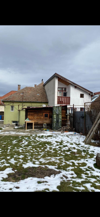 Casa cu gradina, zona Calea Poplacii