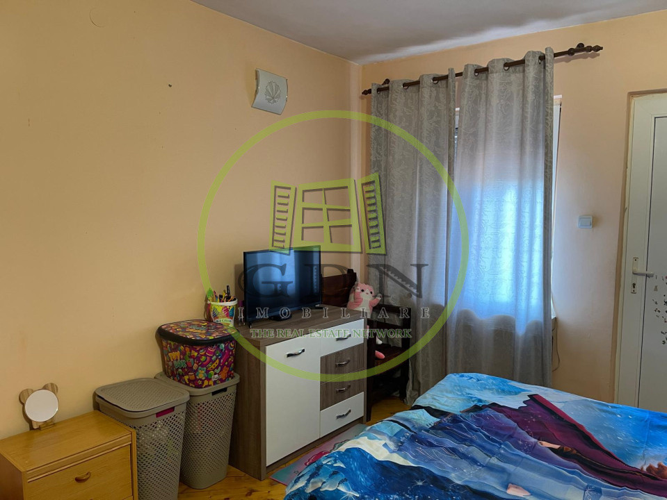 Casă P+1 cu teren de 303mp în apropierea stadionului Ion Oblemenco