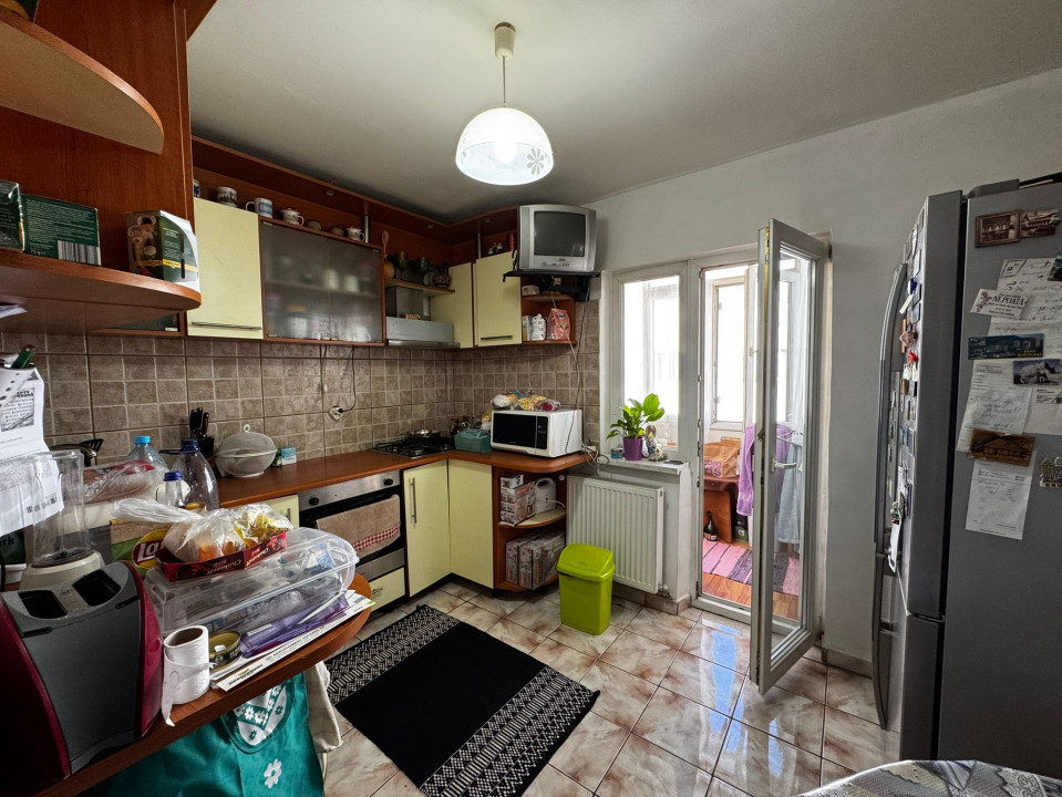 Apartament 3 camere decomandat, 87mp, cartier Brazda, zona Bd. Dacia