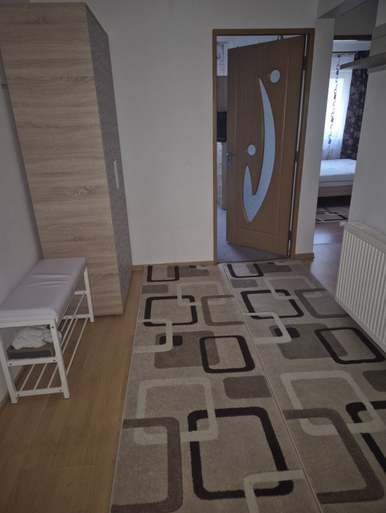 Apartament de inchiriat, 62mp utili, mobilat, utilat, zona Vasile Aaron