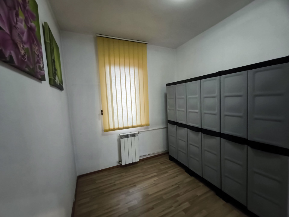 Casa P+1 cu 5 camere, suprafață utilă 180mp, Teren 1132 mp, Sânmartin