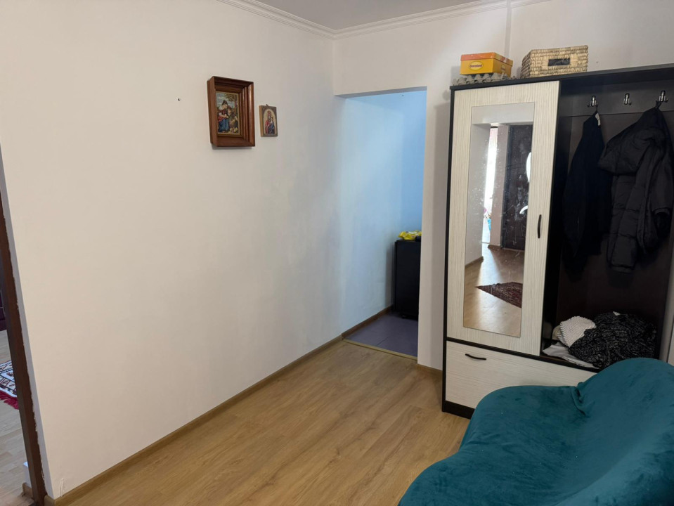 Apartament 3 camere, zona Independenței