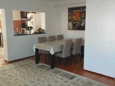 Apartament 3 camere, Parc Belvedere