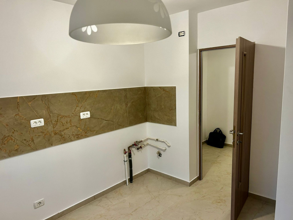 Apartament proaspat renovat, disponibil imediat Piata Resita!