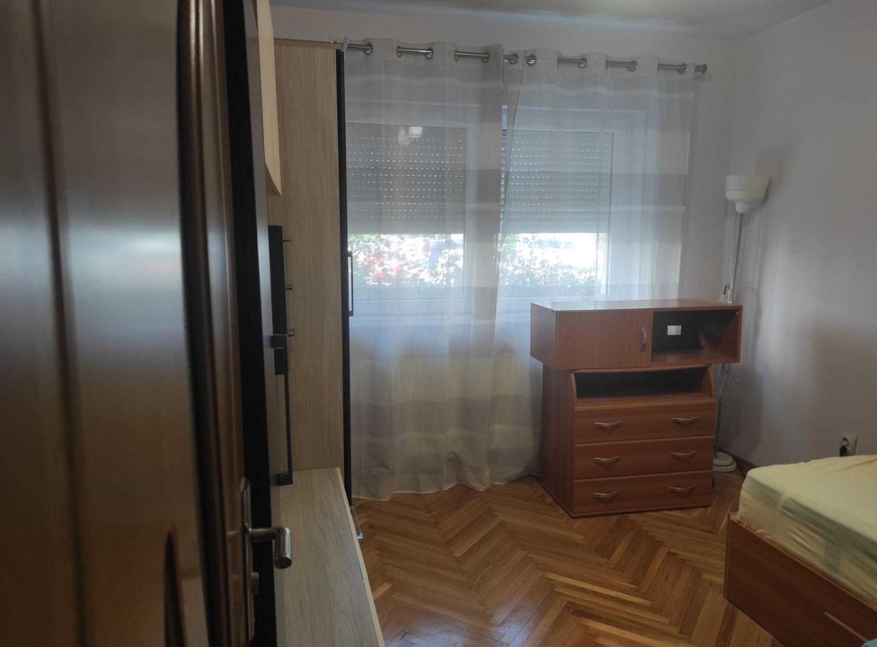 Apartament de inchiriat, 43mp utili, zona Vasile Aaron, mobilat-utilat