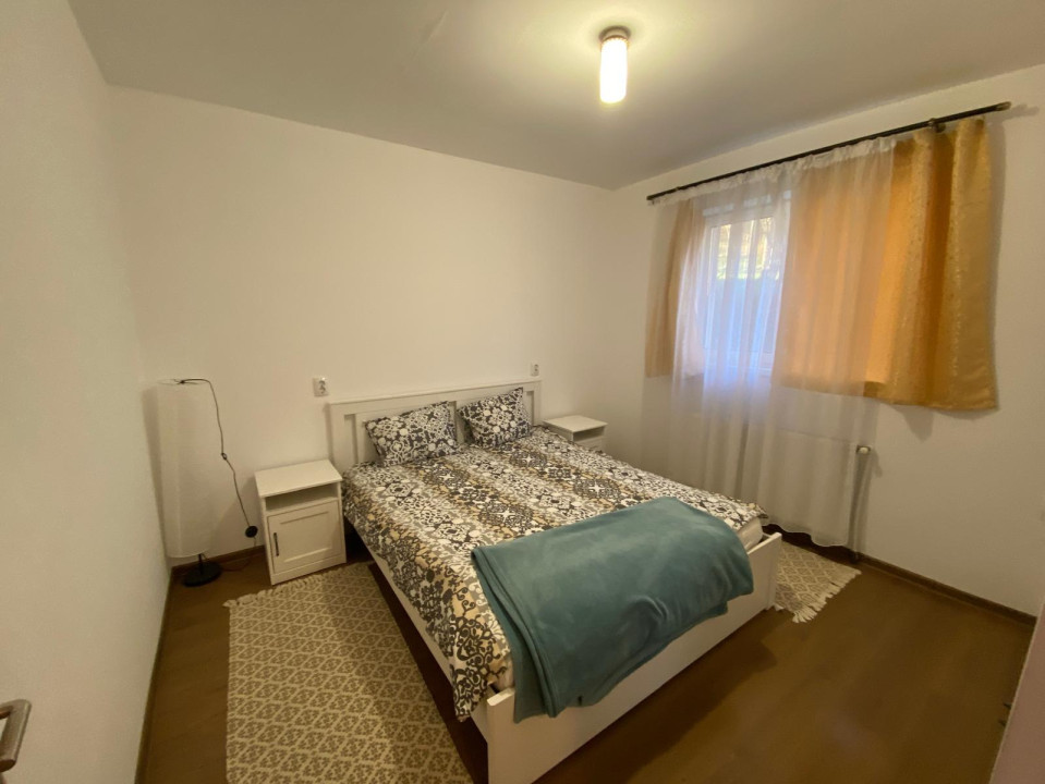 Închiriere casă mobilată, 200 mp., 5 camere, Luna de Sus, 800Eur