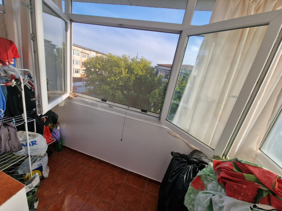 Apartament 3 camere, 72MP, cartier 1 MAI, zona Scoala 36