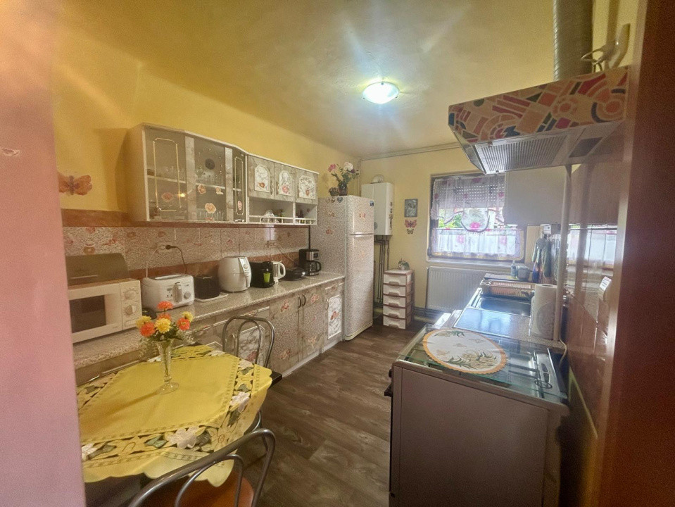 Casa pe un singur nivel, Selimbar-4 camere-110 mp