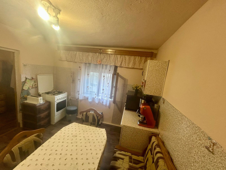 Casa pe un singur nivel, Selimbar-4 camere-110 mp