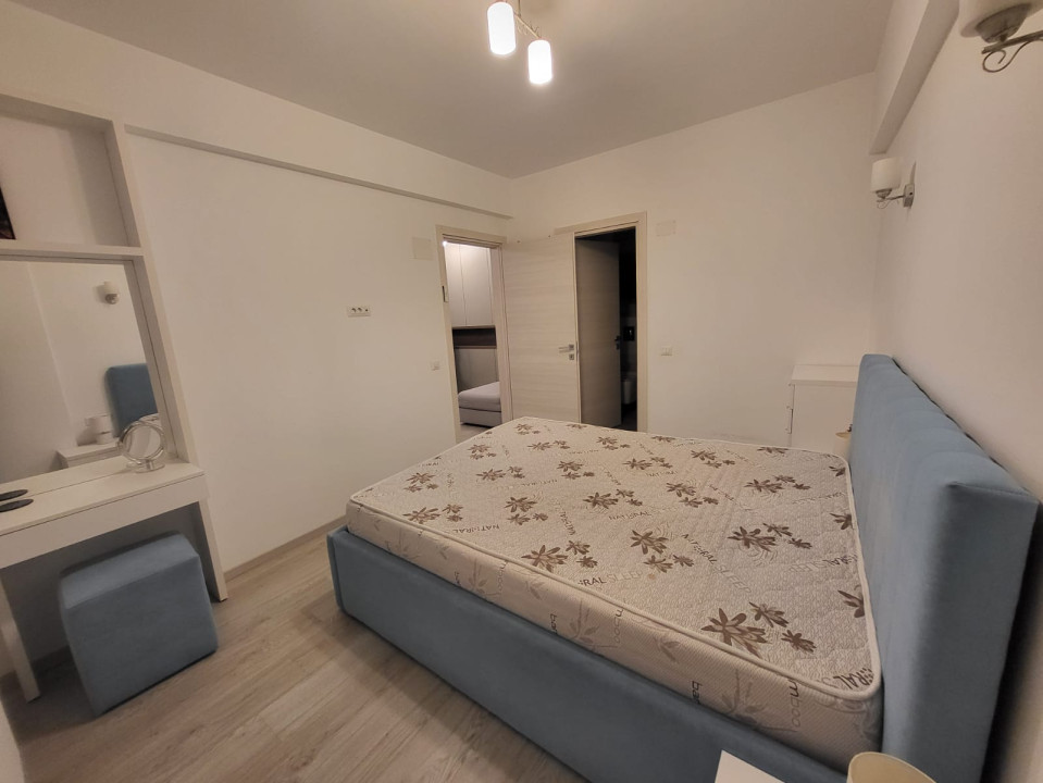 Apartament 3 camere, semidecomandat, 69 mp., cartier Centru, zona Bujorului