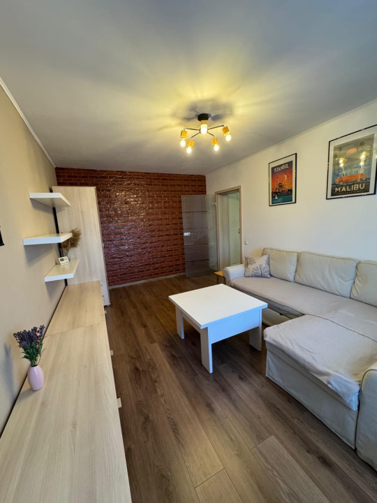 Apartament de inchiriat, 60mp utili, zona Valea Aurie