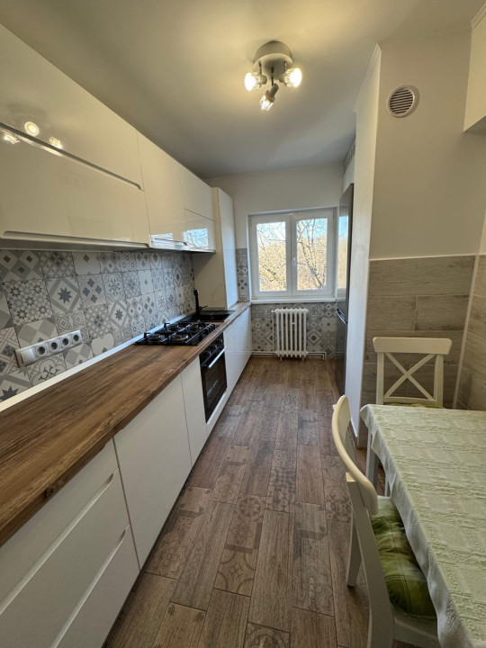 Apartament de inchiriat, 60mp utili, zona Valea Aurie